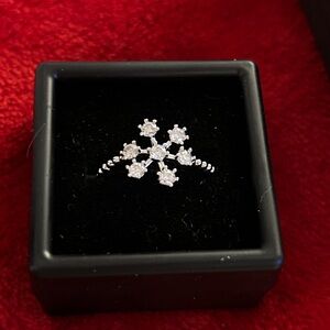 Certified Moissanite Snowflake‎ Ring size 9 VVSD